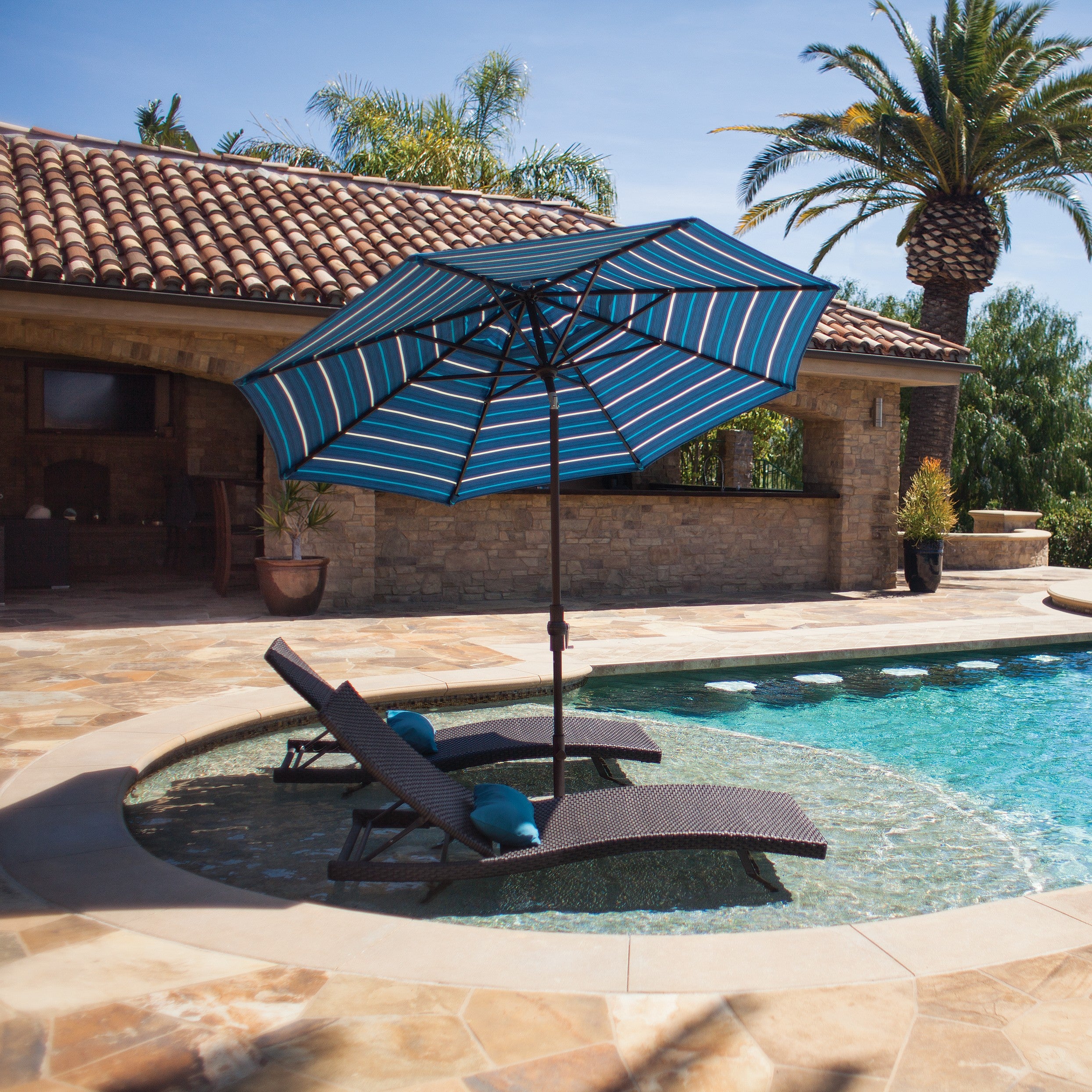 9' Octagon Collar Tilt Umbrella