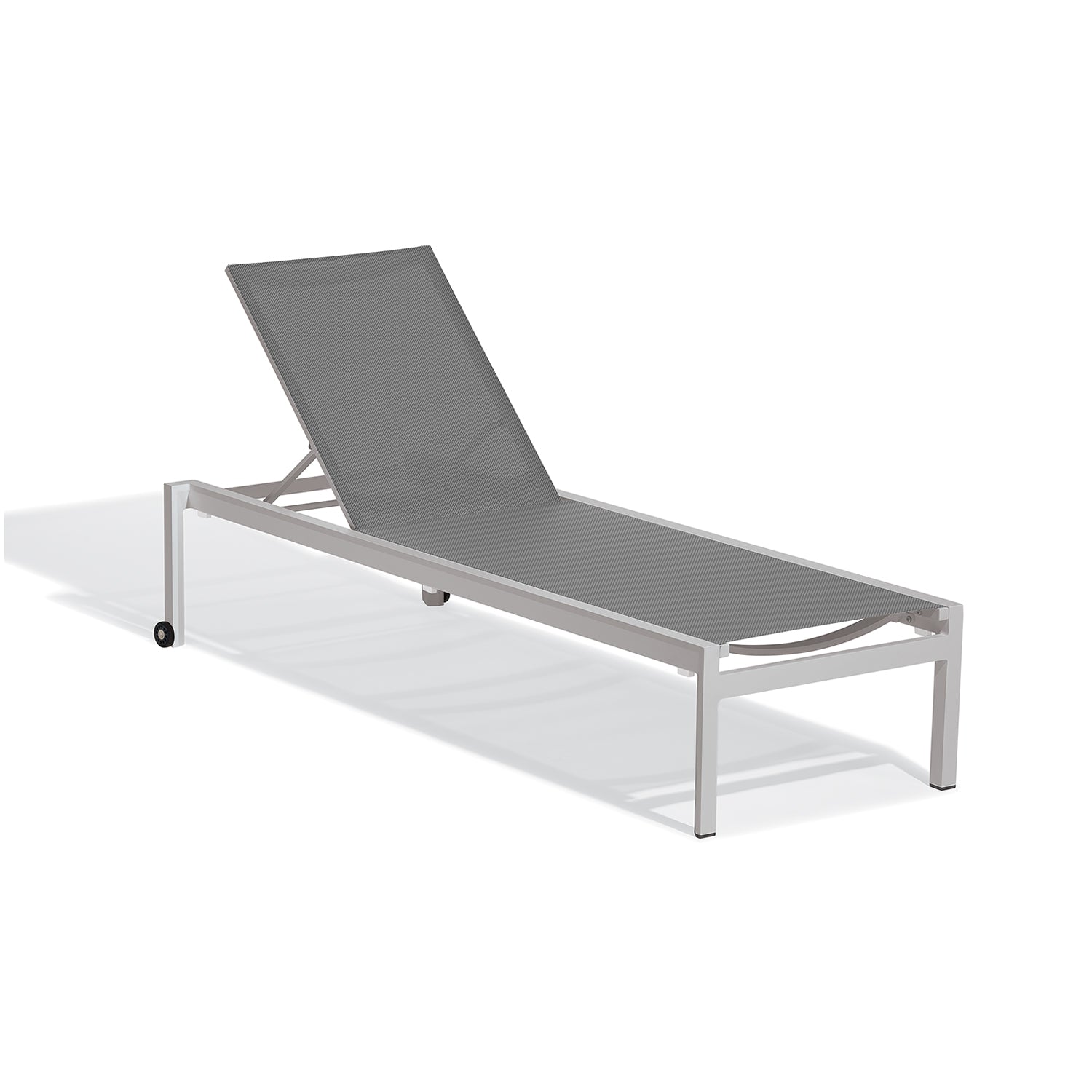 Ven Chaise Lounge by Oxford Garden