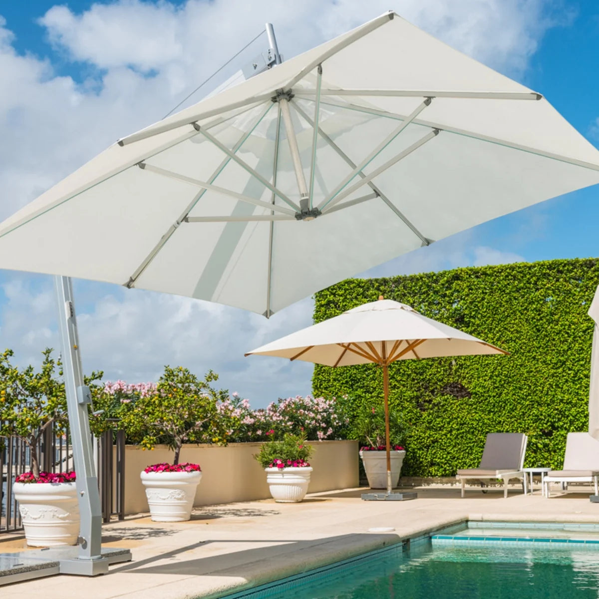 Hurricane 10' x 13' Rectangular Aluminum Cantilever Umbrella 6