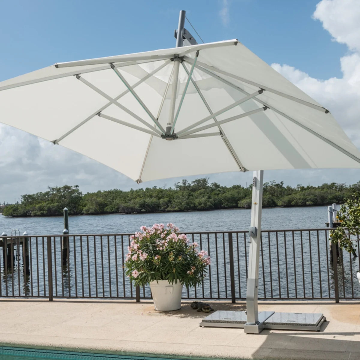 Hurricane 10' x 13' Rectangular Aluminum Cantilever Umbrella 9