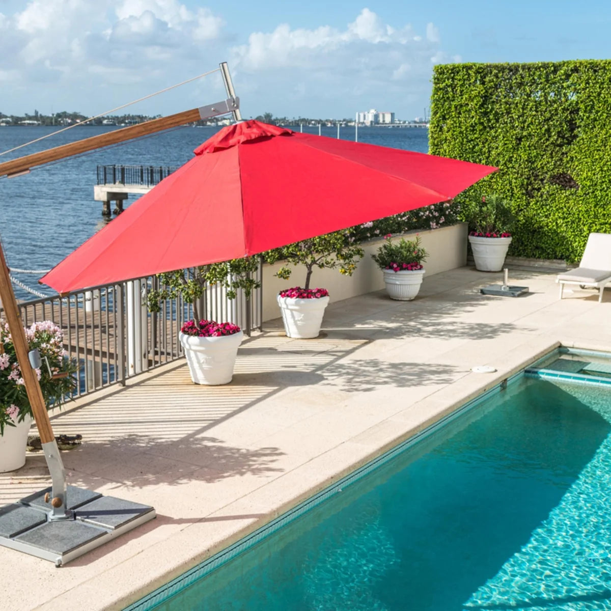 Sirocco 10' Round Bamboo Cantilever Umbrella 13