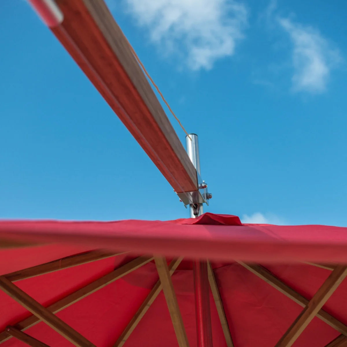 Sirocco 10' Round Bamboo Cantilever Umbrella 16