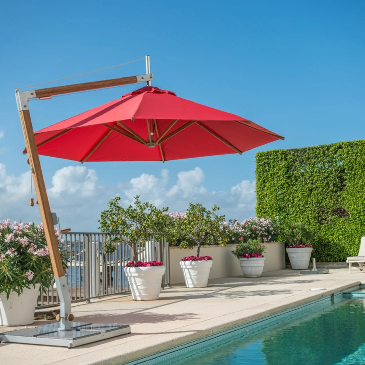Sirocco 10' Round Bamboo Cantilever Umbrella 17