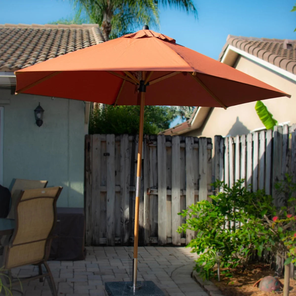 Sirocco 9' Round Bamboo Market Umbrella 14