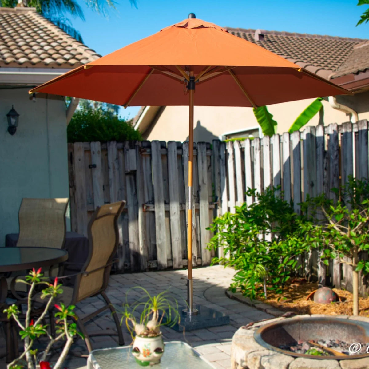 Sirocco 9' Round Bamboo Market Umbrella 19