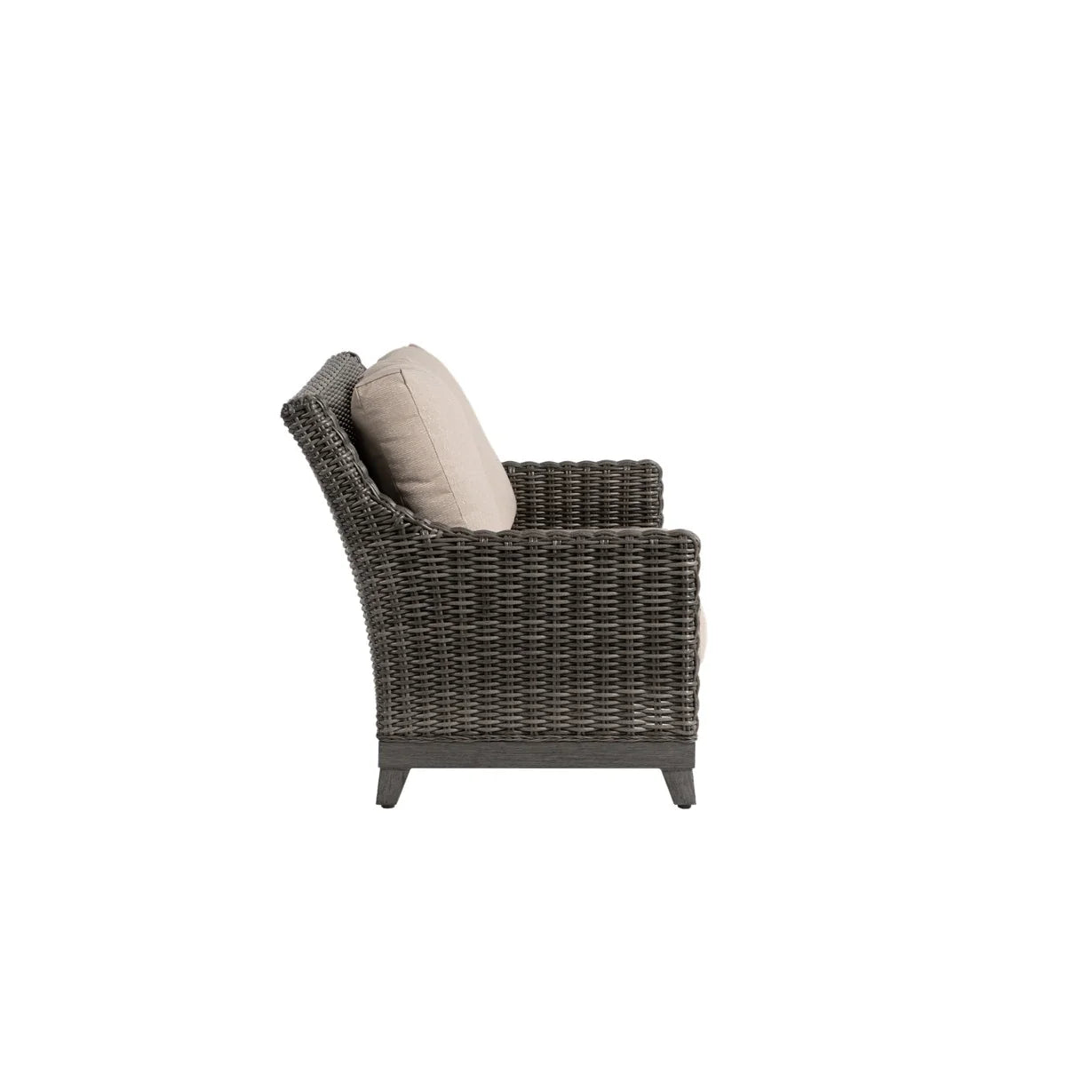 Budapest Loveseat