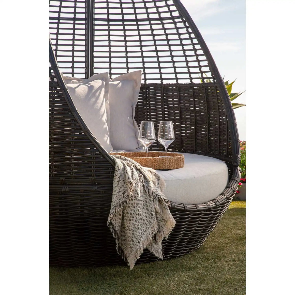 Cabo Daybed SW8001-DB by Sunset West 7