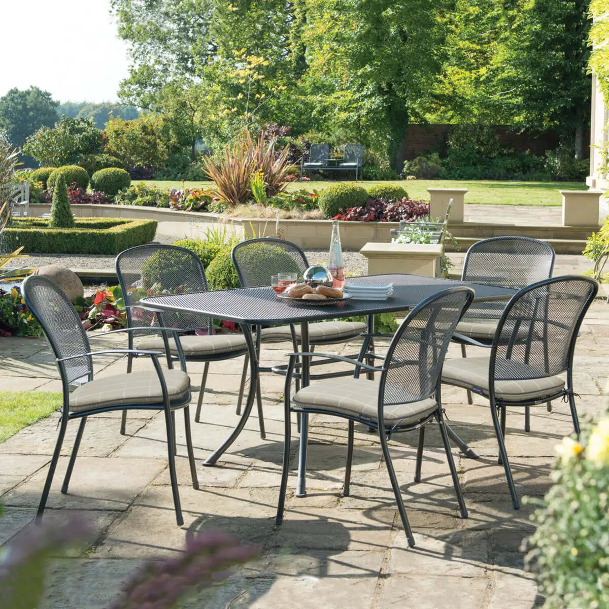 Caredo Wrought Iron Stackable Arm Chair