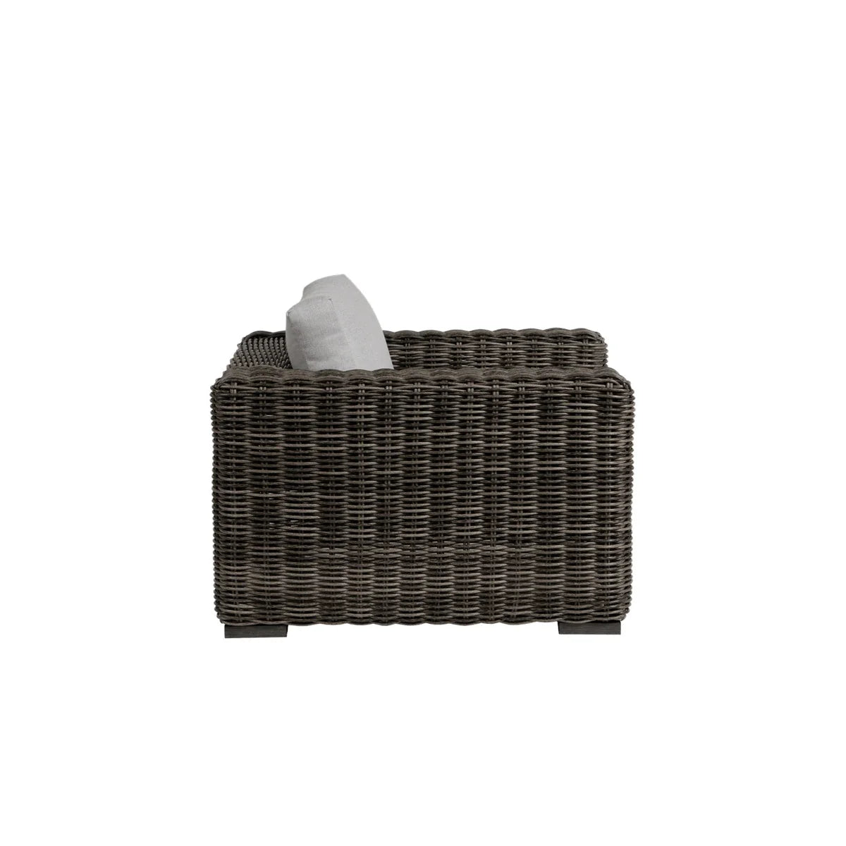 Cubo Club Chair