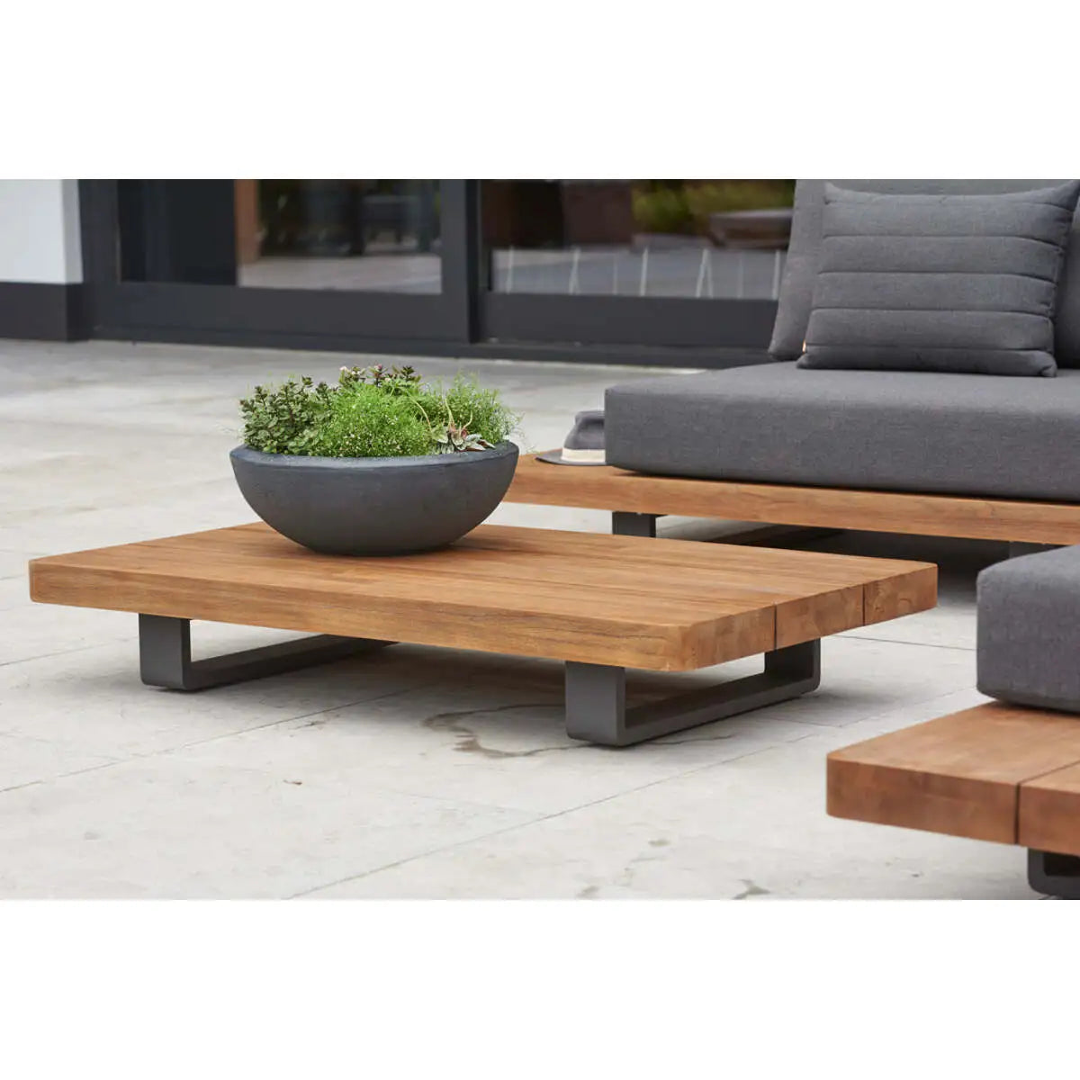 Fitz Roy Teak Corner Set