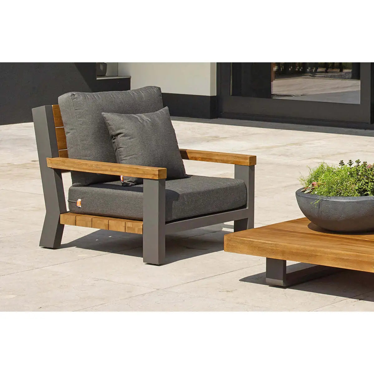 Fitz Roy Teak Corner Set