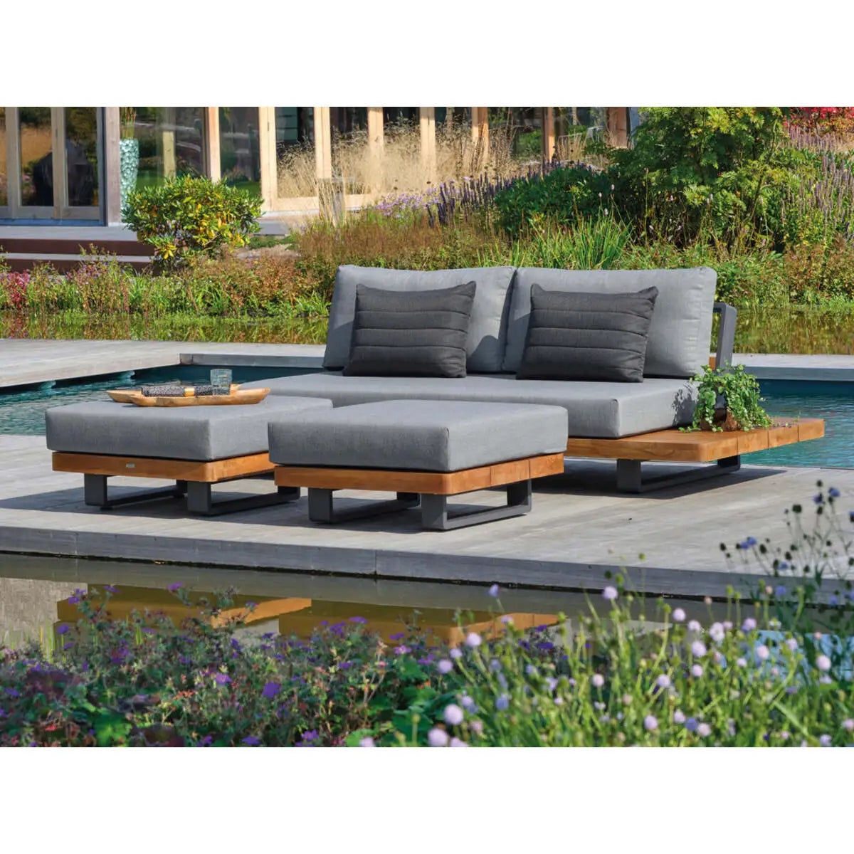 Fitz Roy Teak Sofa