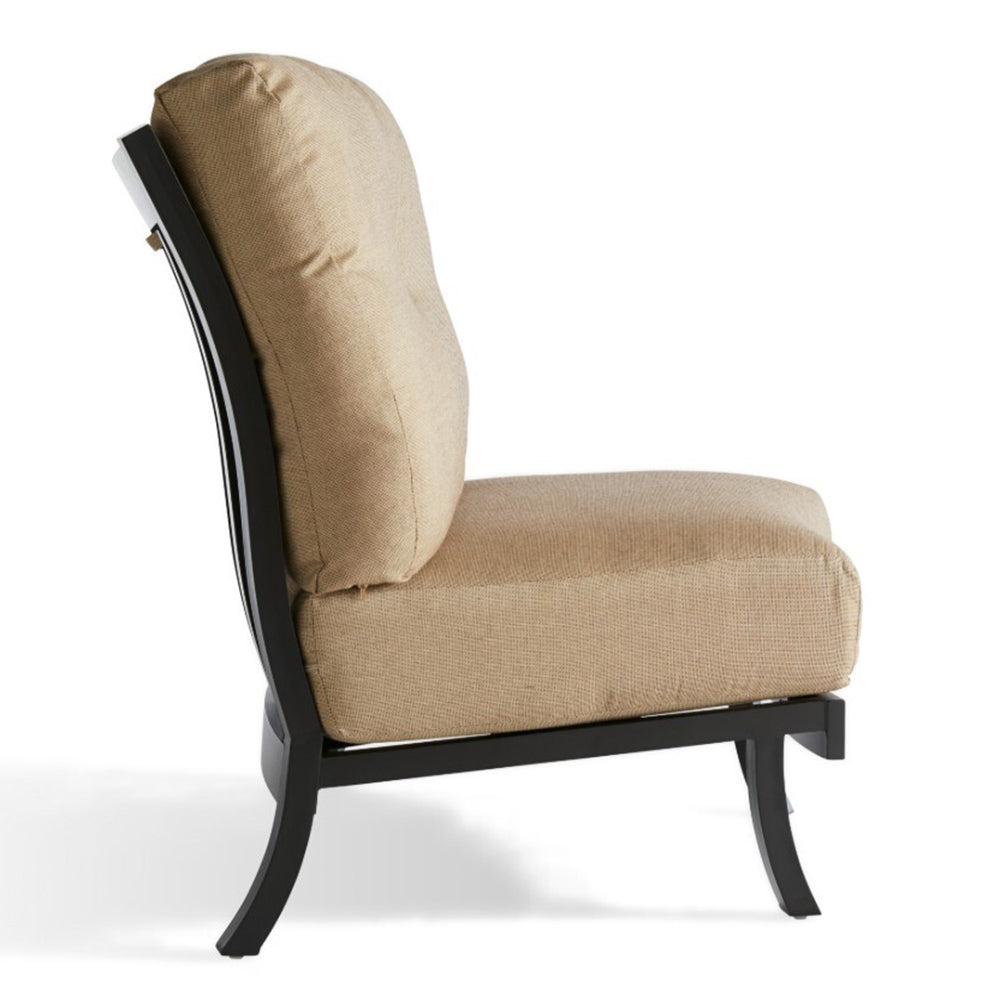 Mallin Casual Georgetown Cushion Armless Middle Section