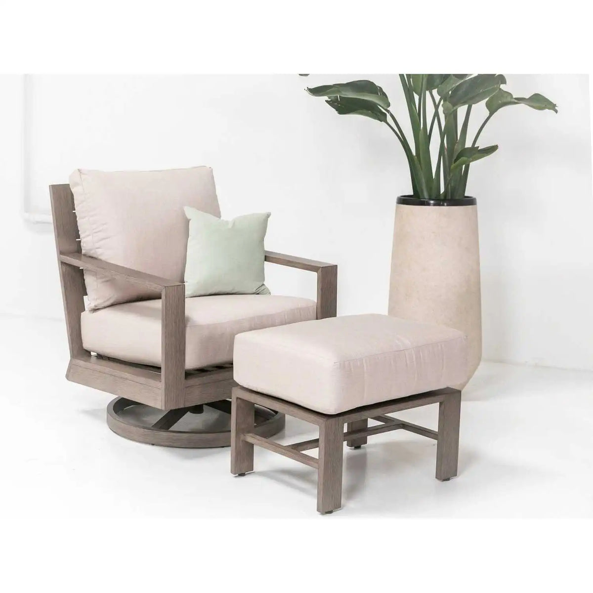 Laguna Ottoman SW3501-OTT by Sunset West 3