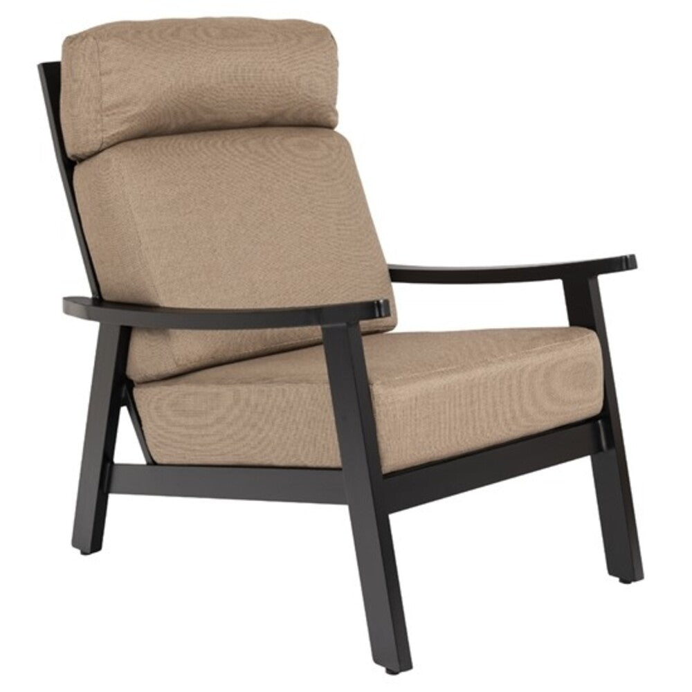 Mallin Casual Lakeside Lounge Chair