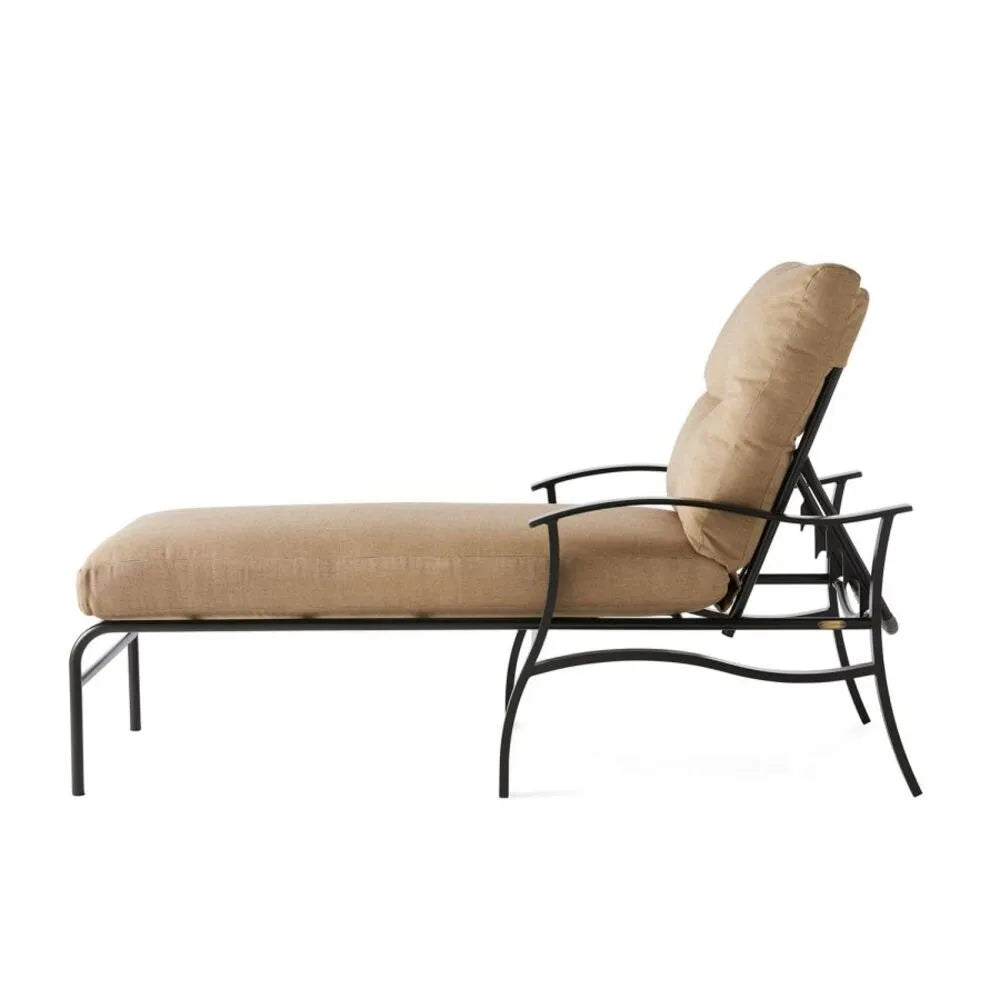 Mallin Casual Albany Cushioned Chaise Lounge