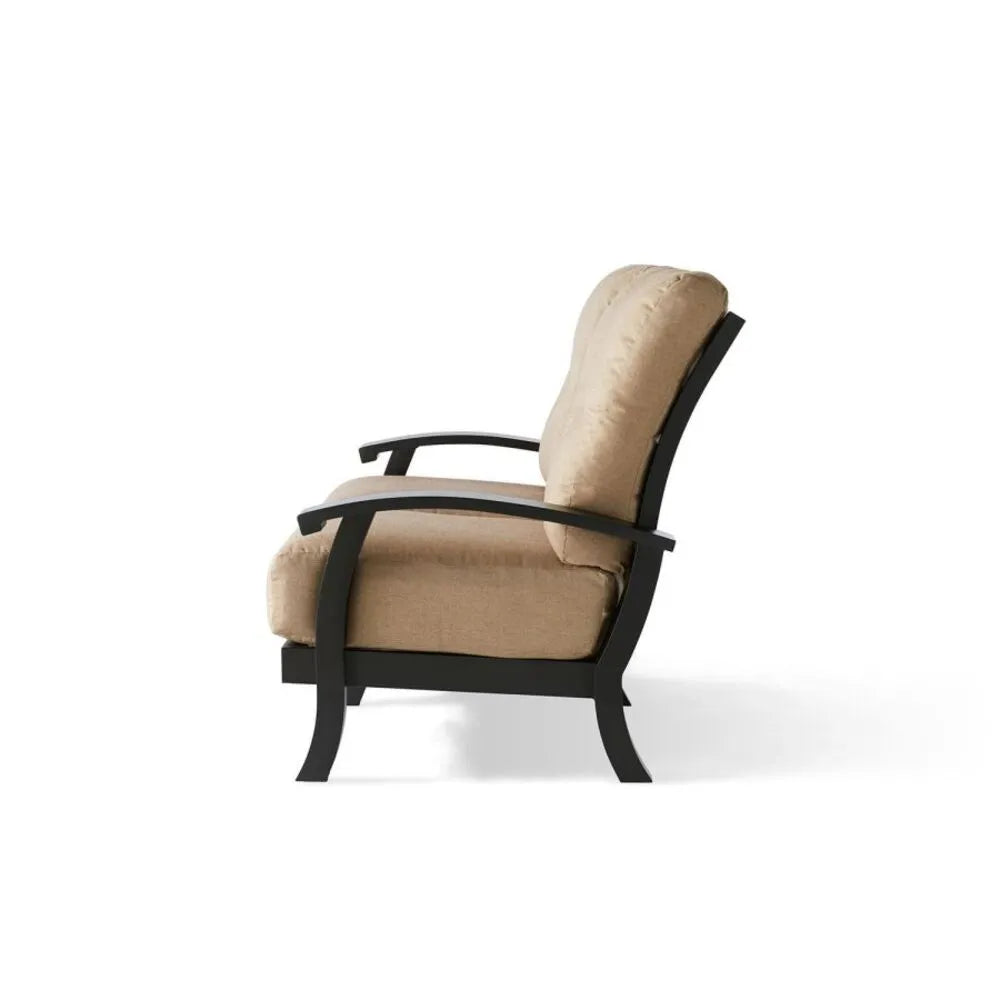 Mallin Casual Georgetown Cushion Loveseat