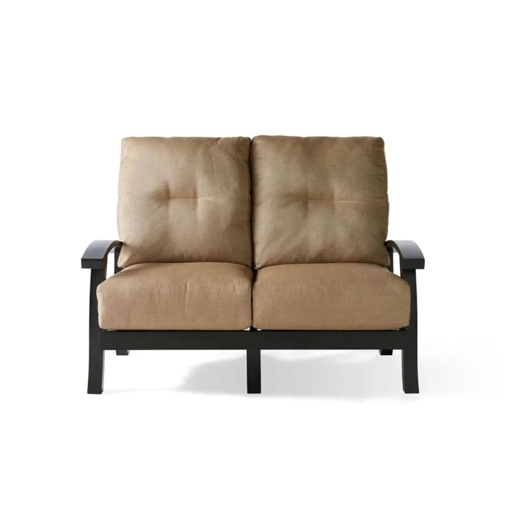 Mallin Casual Georgetown Cushion Loveseat