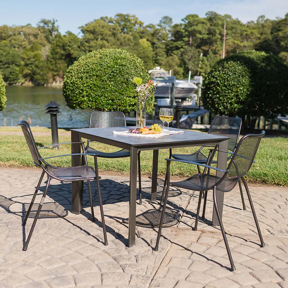 Metro Stacking Arm Chair - Set of 6