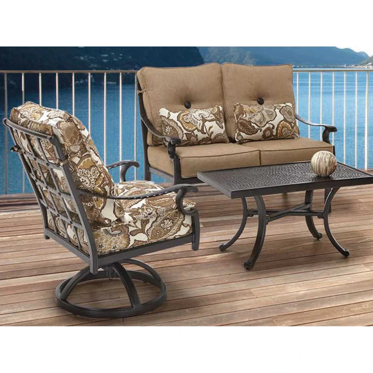Monterey Loveseat 3