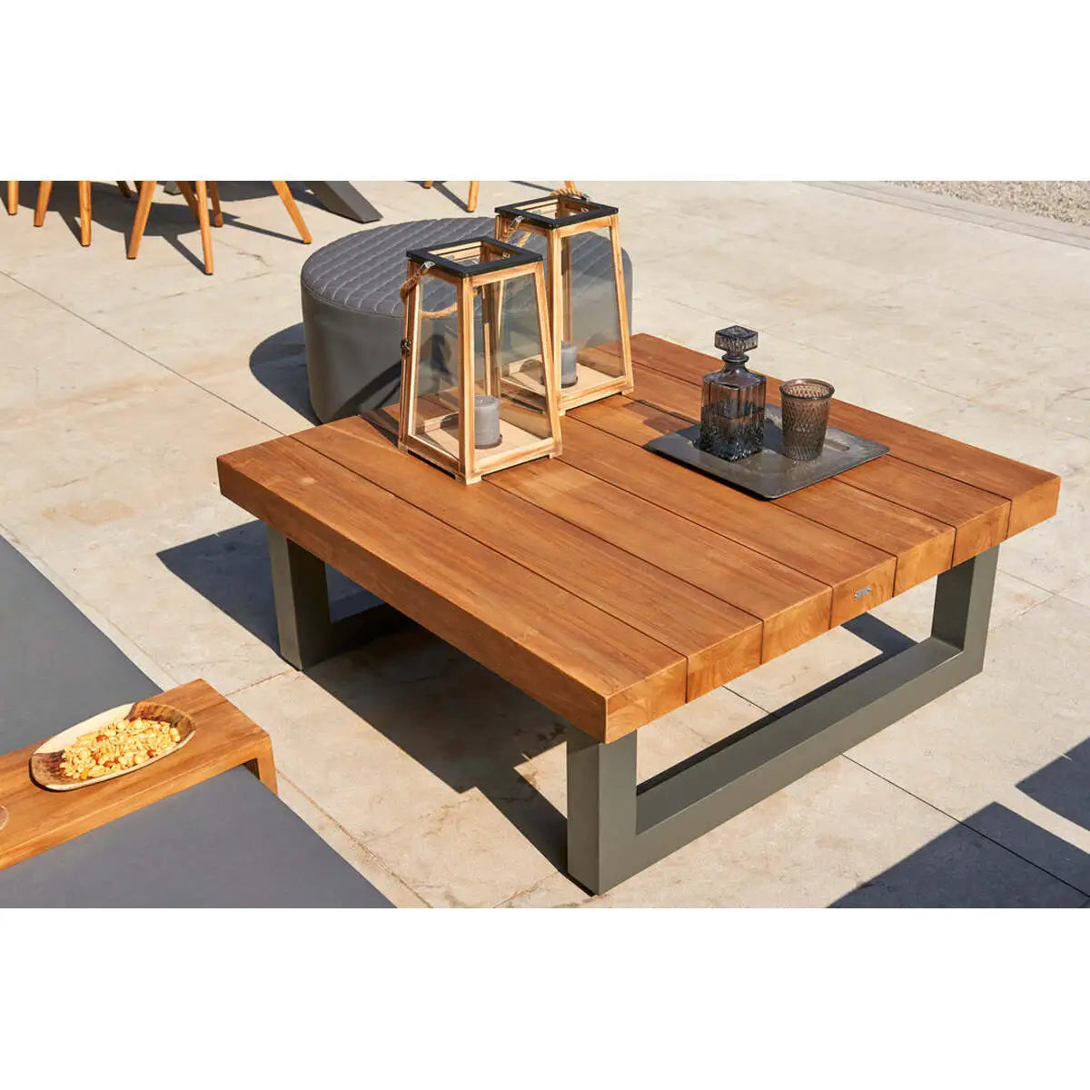 Nevada 55x55x17-inch Teak Coffee Table