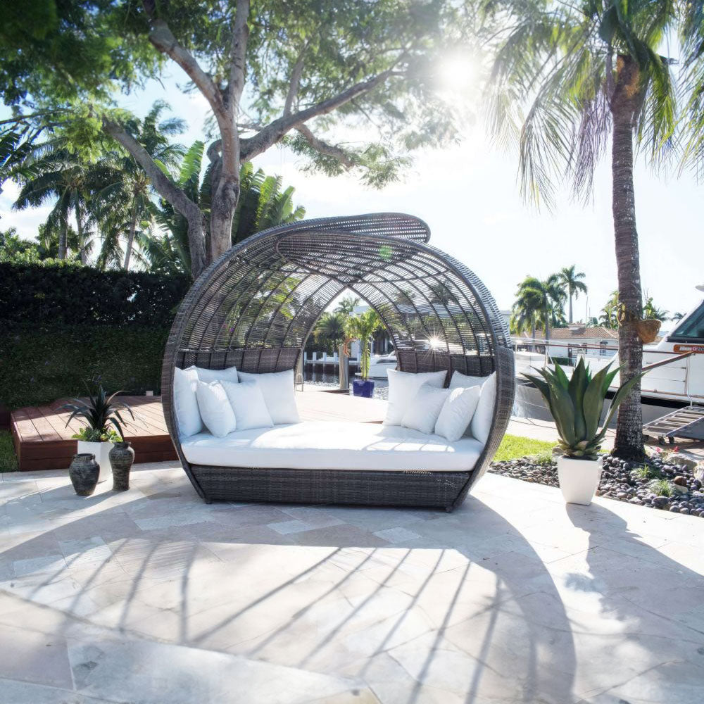 Panama Jack Banyan Daybed