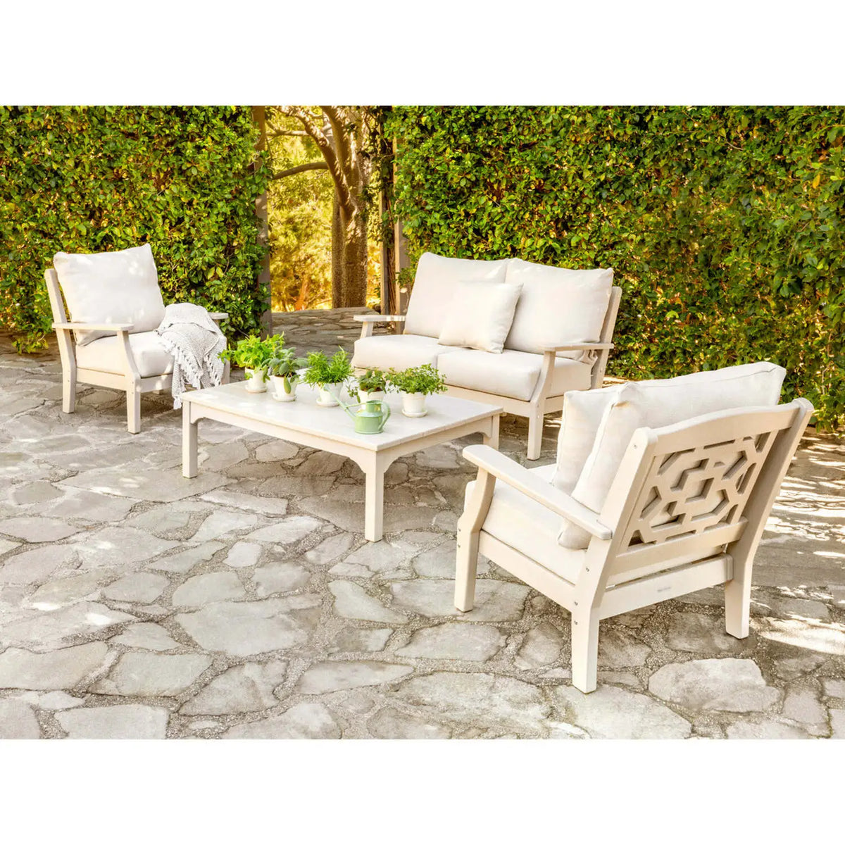 Chinoiserie Loveseat 9