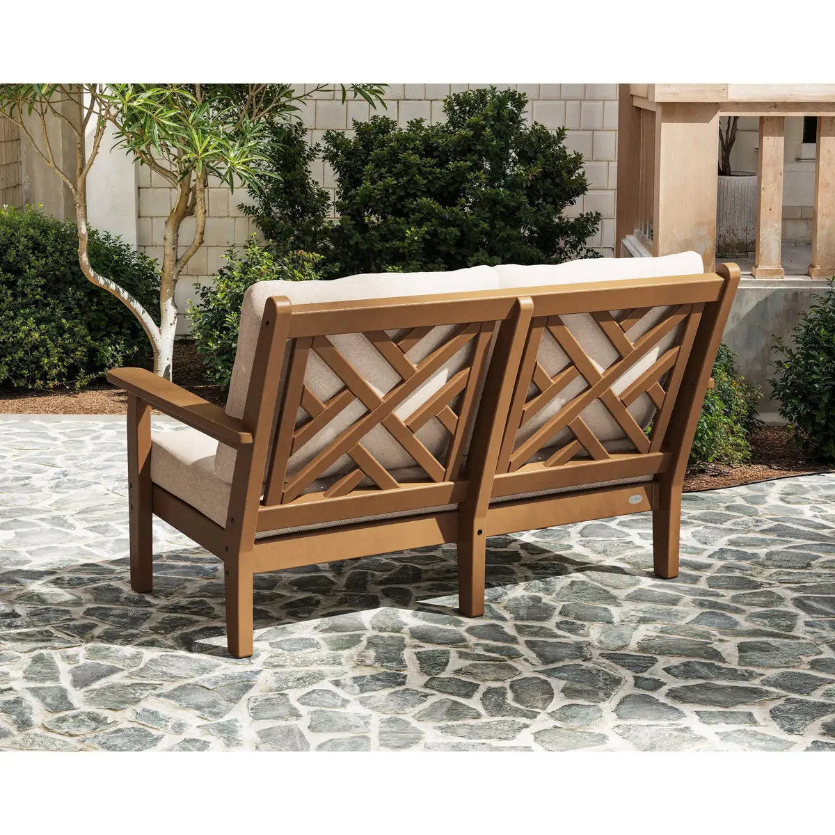 Chippendale Loveseat 16