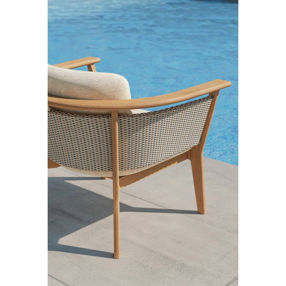 Soleo Lounge Chair
