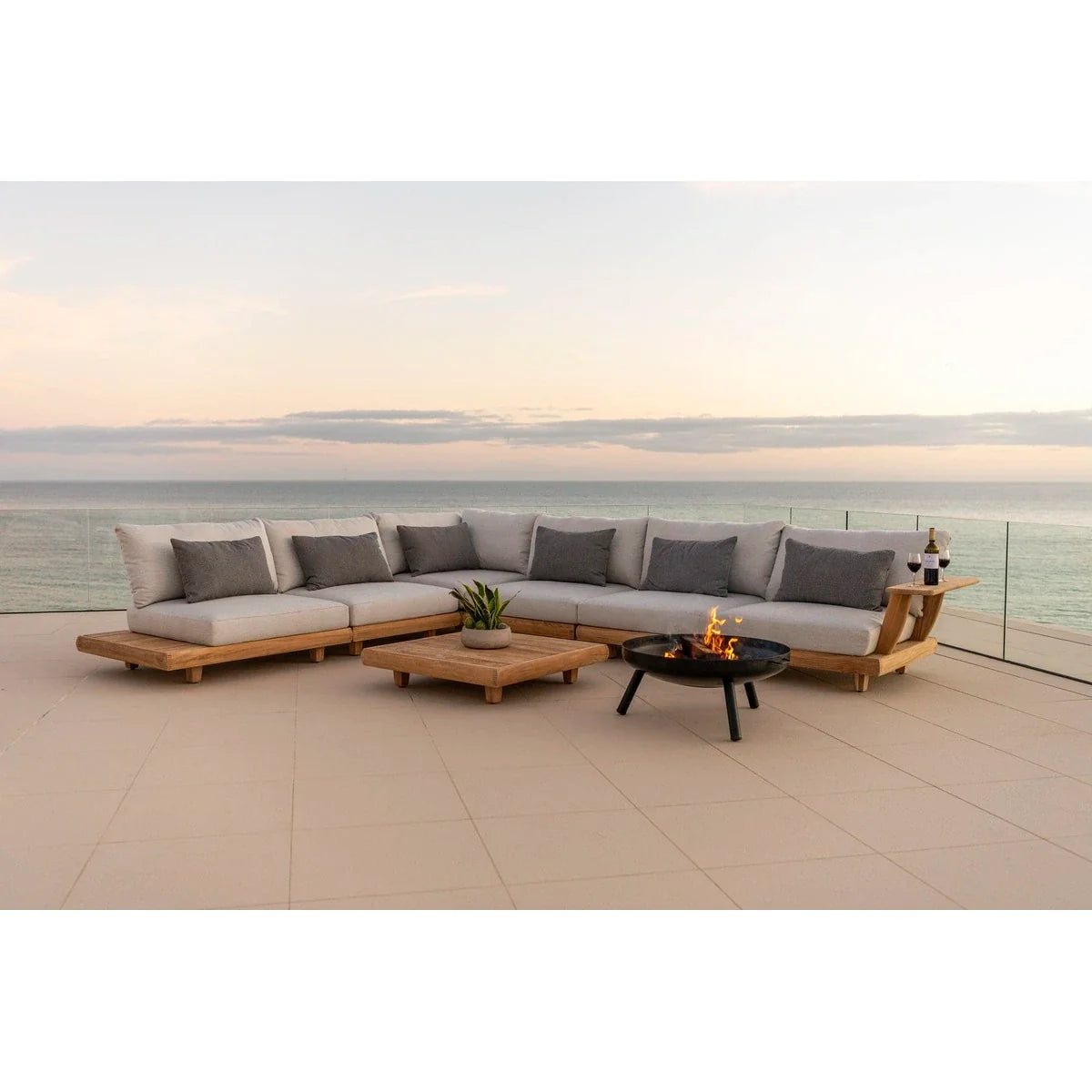 Sorrento End/Table Seat Section