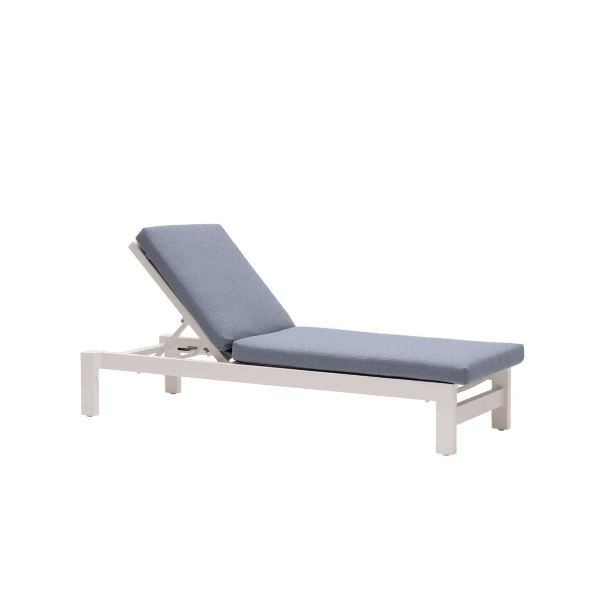 Vienna Adjustable Lounger