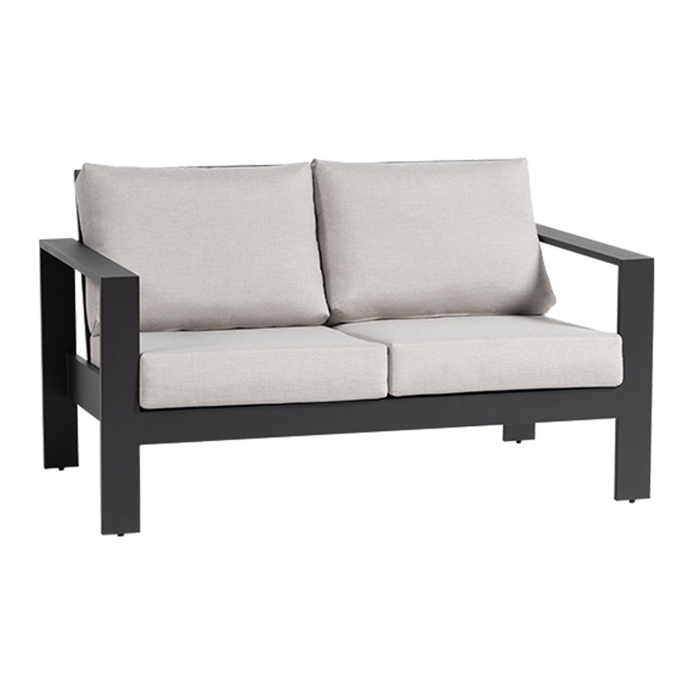 Vienna Loveseat 