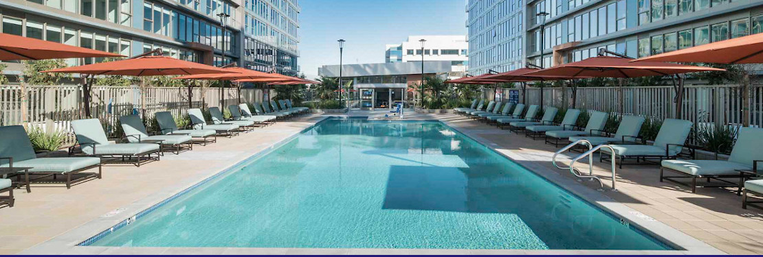 Patio furniture for your commercial project delivered on time. Got deadlines? Relax. We've got it covered.