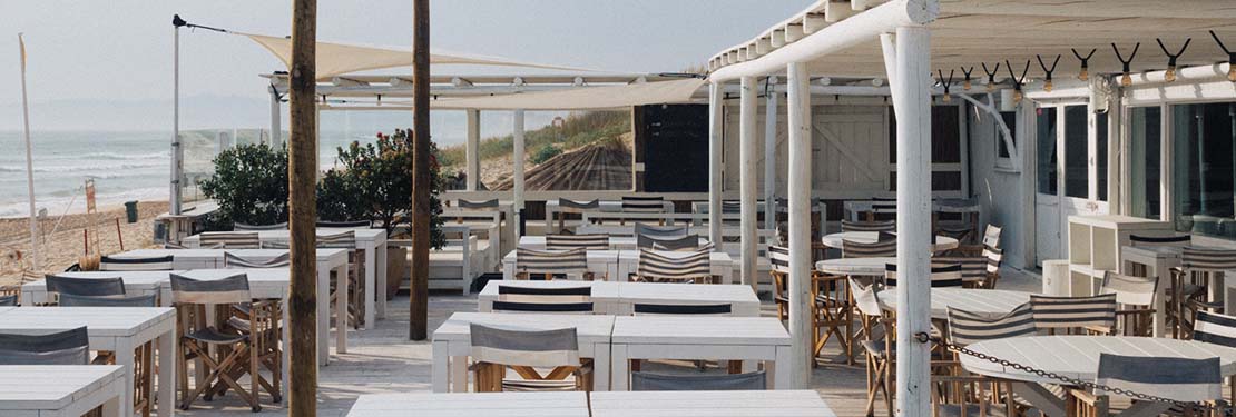 Endless outdoor furniture customization options for trades people - commercial buyers, interior designers, landscape architects, and more