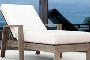 Chaise Lounges and Daybeds